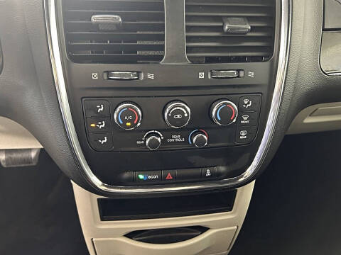 2016 Dodge Grand Caravan SE Plus