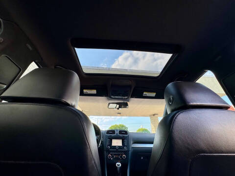 2012 Volkswagen Golf R 4Motion