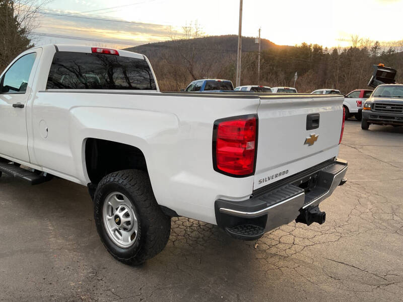 2017 Chevrolet Silverado 2500HD Work Truck photo 6