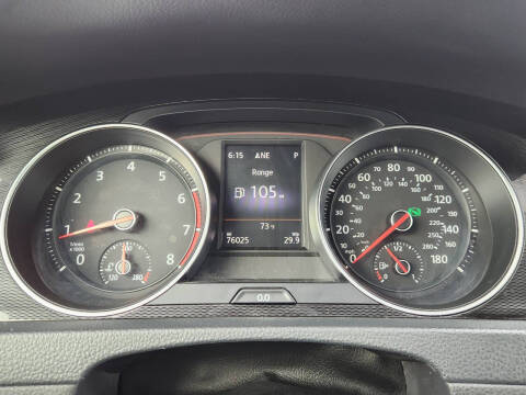 2016 Volkswagen Golf GTI SE