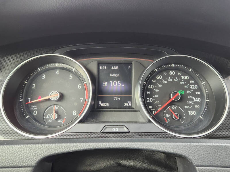 2016 Volkswagen Golf GTI SE