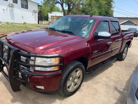 2009 Chevrolet Silverado 1500 for sale at CARDEPOT in Fort Worth TX