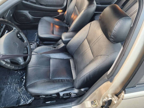 1994 Nissan Maxima SE