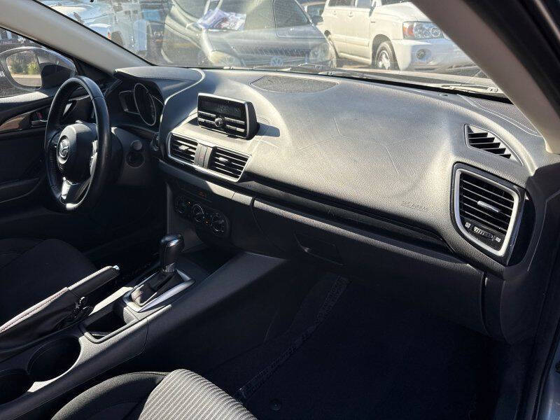 2014 Mazda MAZDA3 i Touring