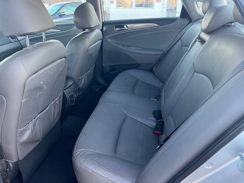 2013 Hyundai Sonata Hybrid