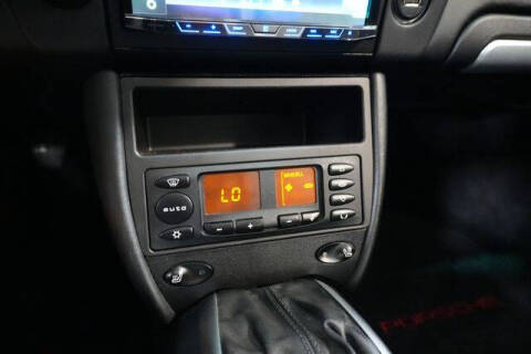 2004 Porsche 911 Carrera 4S