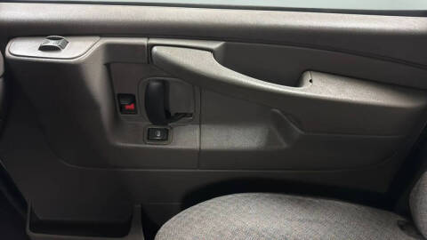 2004 Chevrolet Express 3500