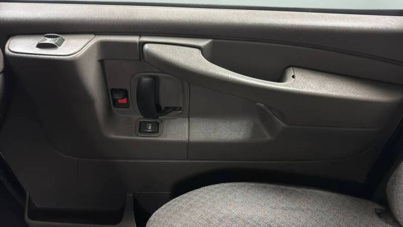 2004 Chevrolet Express 3500