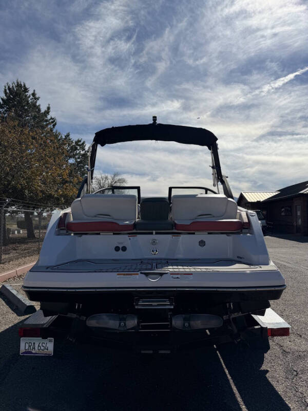 2019 Scarab 215 ID