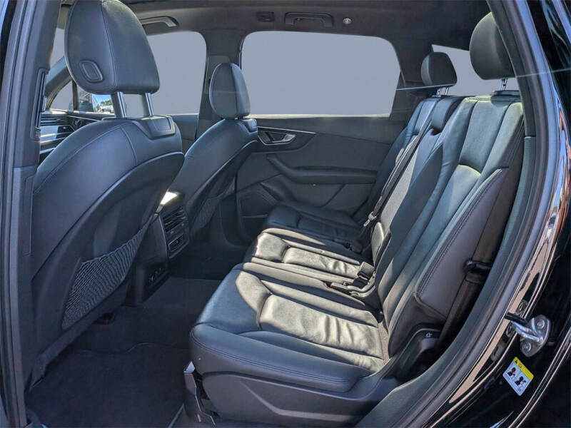 2021 Audi Q7 quattro Premium Plus 45 TFSI