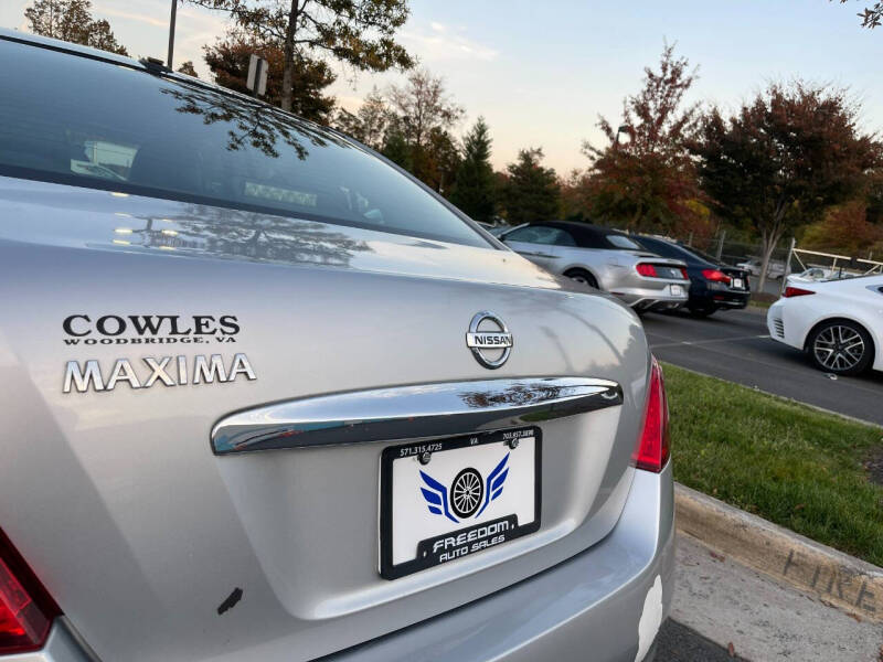 2009 Nissan Maxima SV photo 10