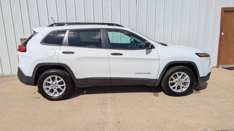 2017 Jeep Cherokee Sport Altitude