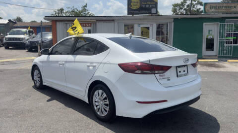 2018 Hyundai Elantra SE