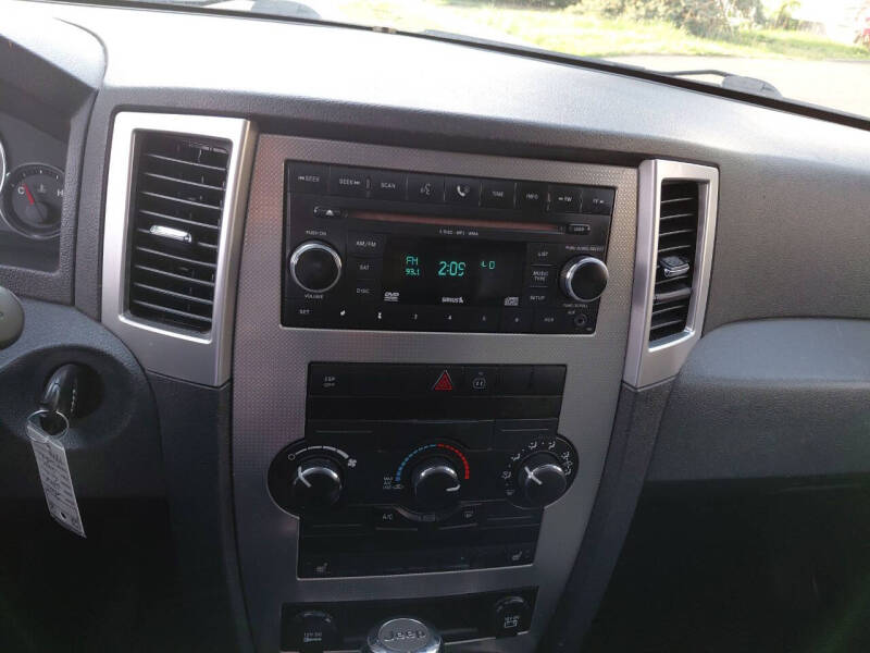 2009 Jeep Grand Cherokee Laredo