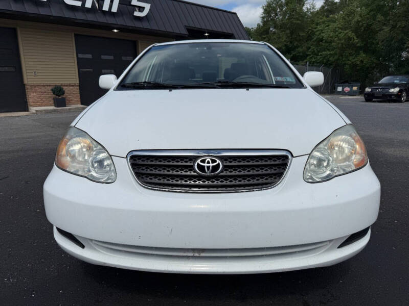 2005 Toyota Corolla LE