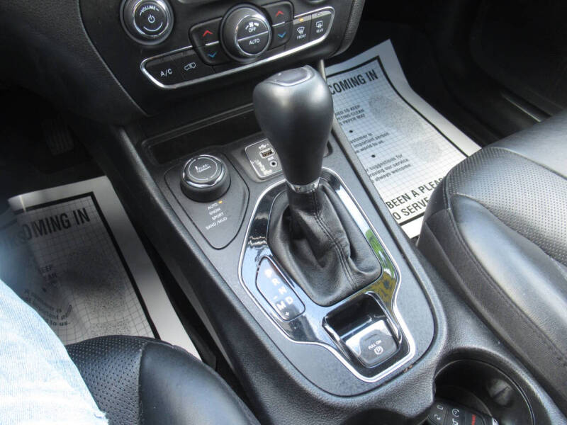 2020 Jeep Cherokee