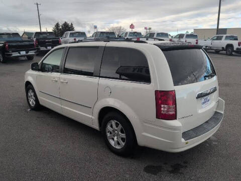 2009 Chrysler Town and Country Touring