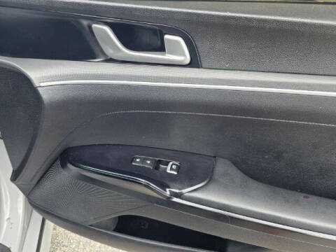 2022 Kia K5