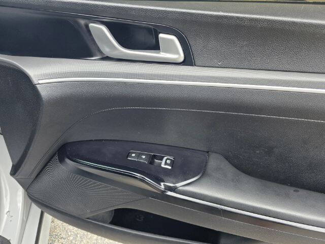 2022 Kia K5