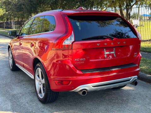 2011 Volvo XC60 T6 R-Design