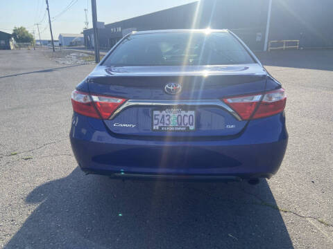 2016 Toyota Camry SE