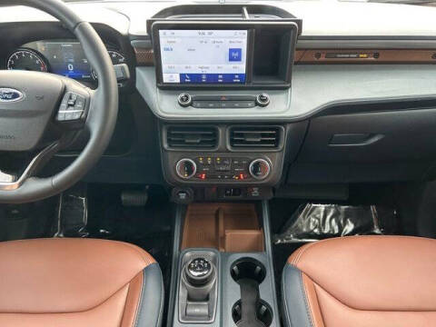 2023 Ford Maverick Lariat