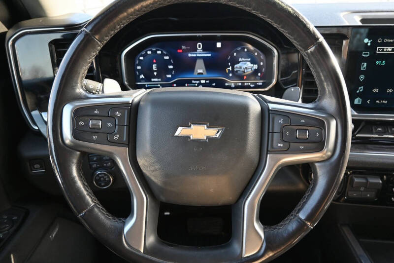 2023 Chevrolet Silverado 1500 LTZ