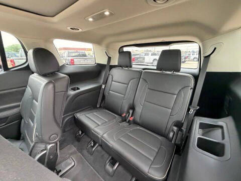 2022 GMC Acadia Denali