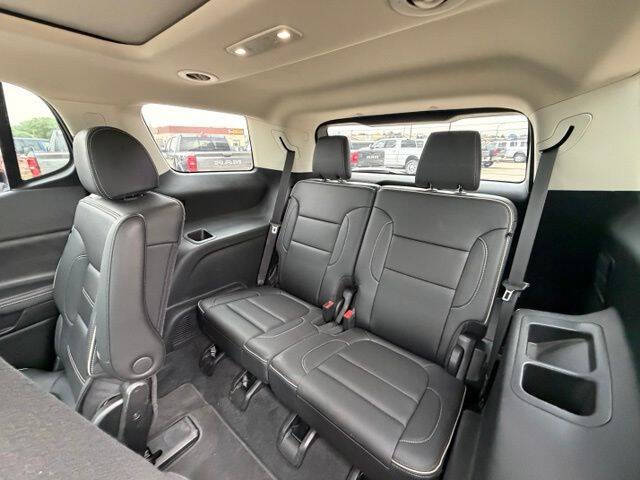2022 GMC Acadia Denali