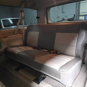 2004 Ford Excursion Eddie Bauer