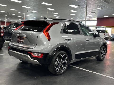 2023 Kia Niro EX Touring