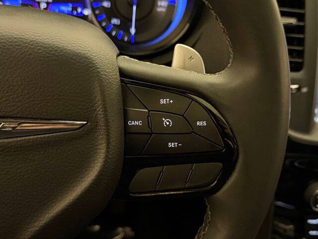 2023 Chrysler 300 S V6