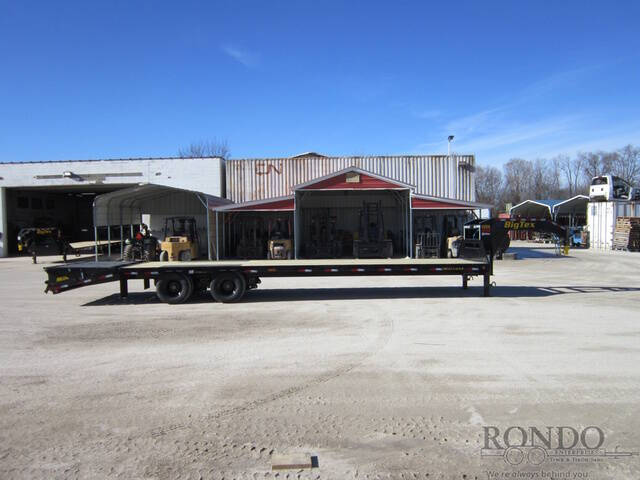 2025 Big Tex Trailer Gooseneck 22GN-33D5A-MRBK