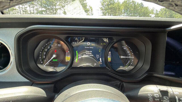 2025 Jeep Wrangler Sahara 4xe