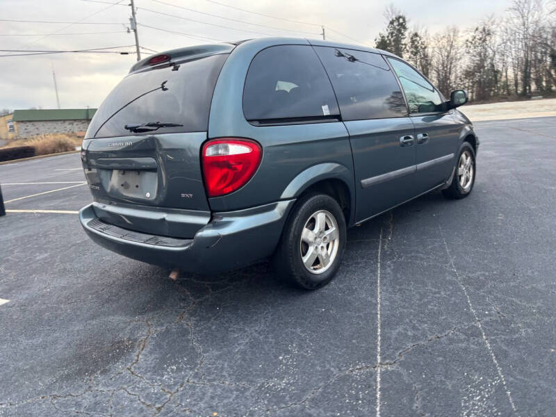2006 Dodge Caravan SXT