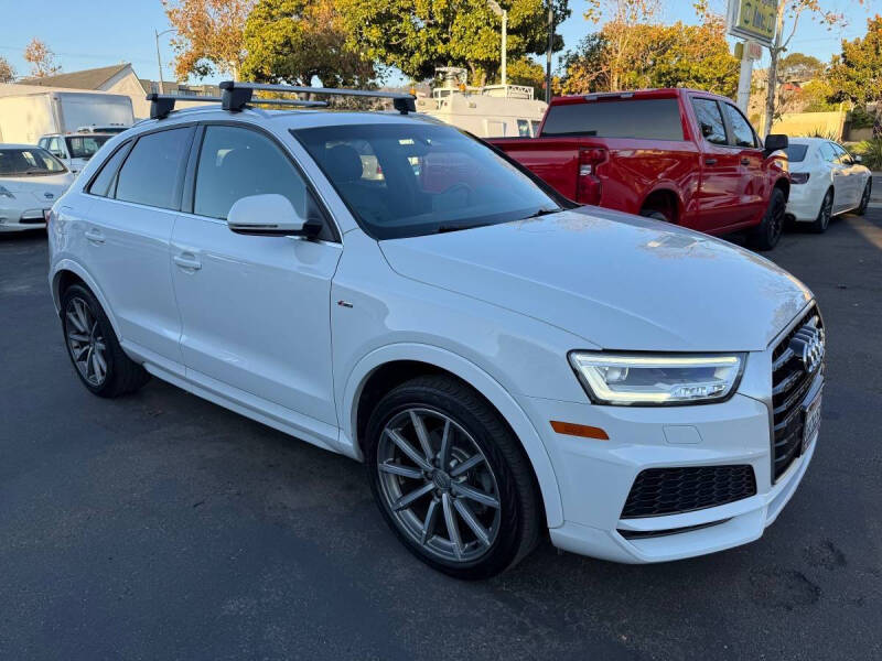 2018 Audi Q3 Premium Plus's photo