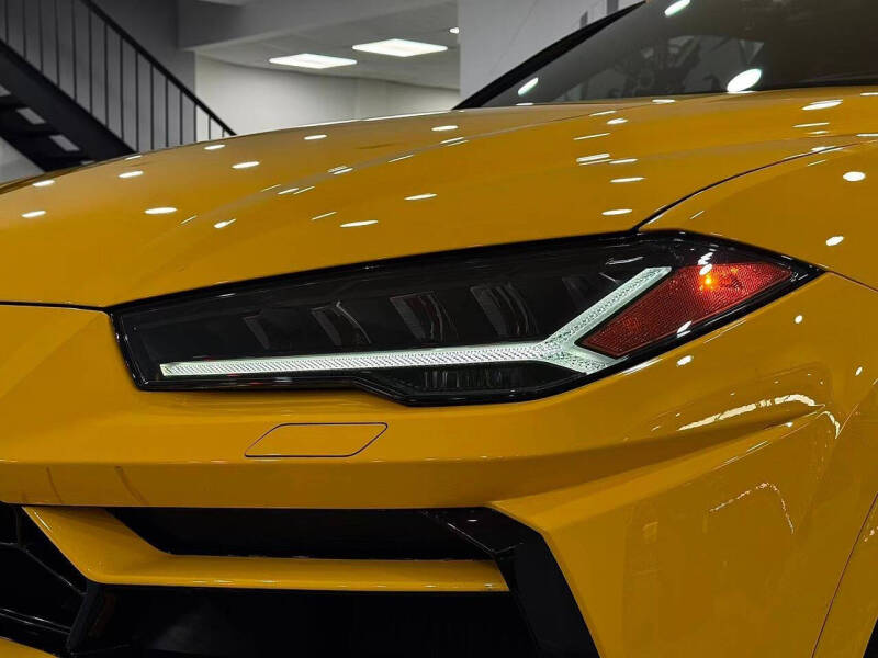 2020 Lamborghini Urus