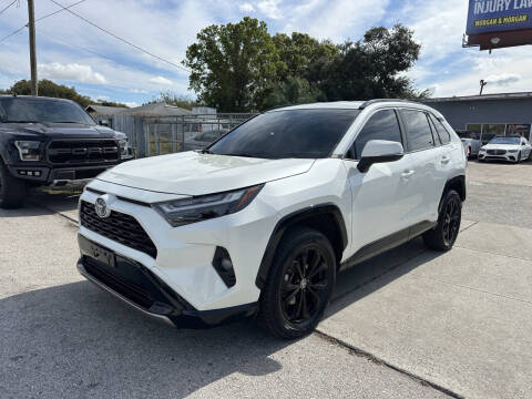 2022 Toyota RAV4 Hybrid SE