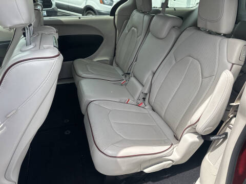 2017 Chrysler Pacifica Limited