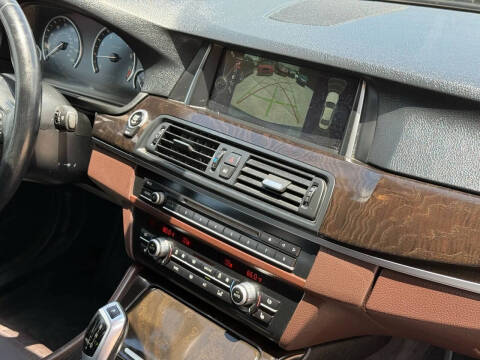 2014 BMW 5 Series 528i