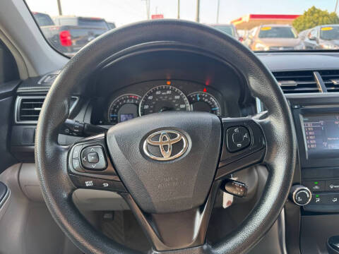 2015 Toyota Camry LE