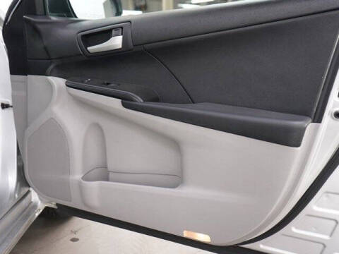 2012 Toyota Camry LE