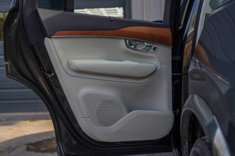 2018 Volvo XC90 T6 Inscription