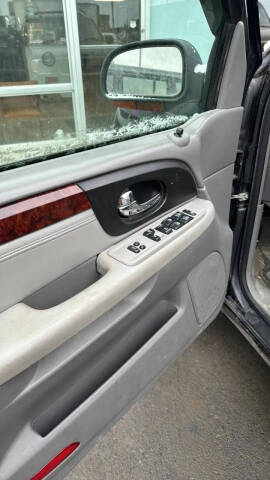 2005 GMC Envoy XUV