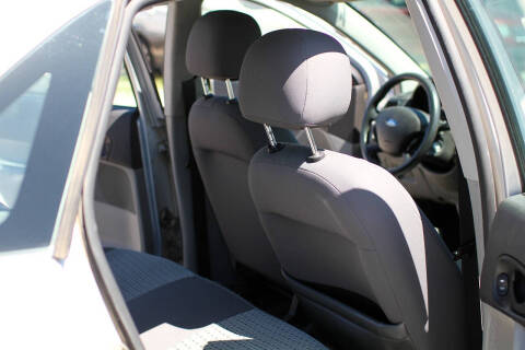 2007 Ford Focus ZX4 SE