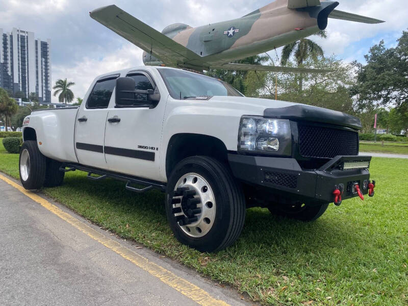 2007 Chevrolet Silverado 3500 LTZ photo 28