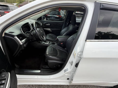 2017 Jeep Cherokee Overland