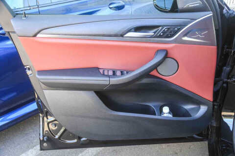 2024 BMW X4 xDrive30i