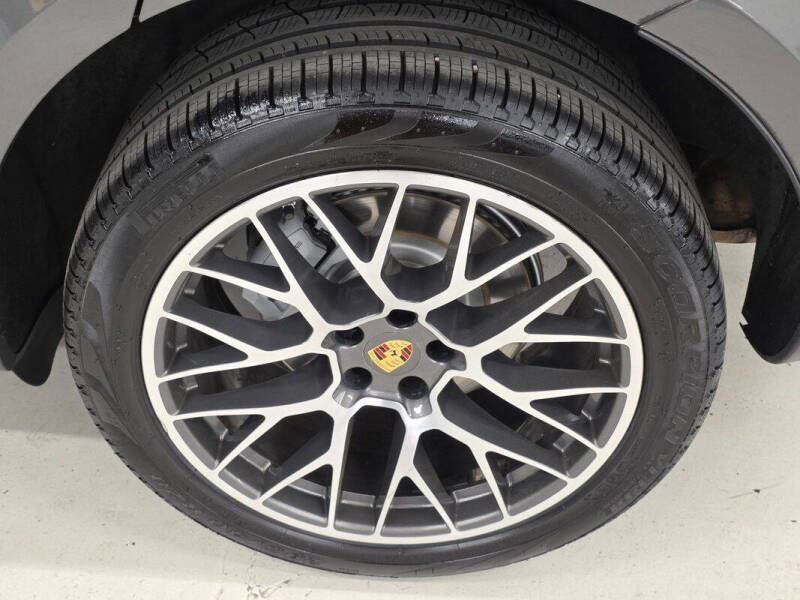 2016 Porsche Macan S