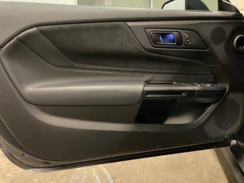 2025 Ford Mustang Dark Horse